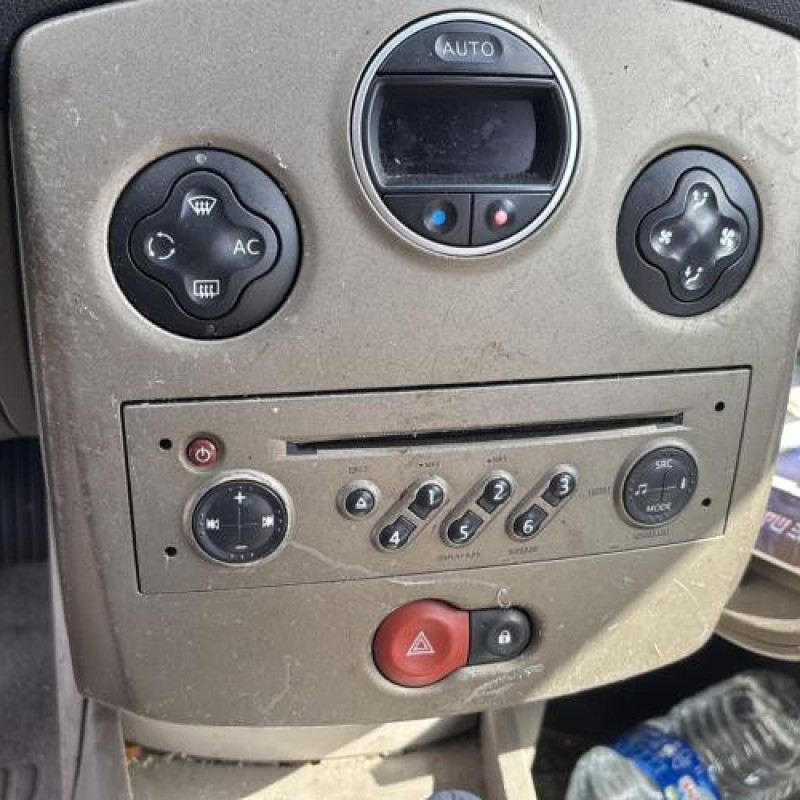 Commodo phare RENAULT CLIO 3 Photo n°18