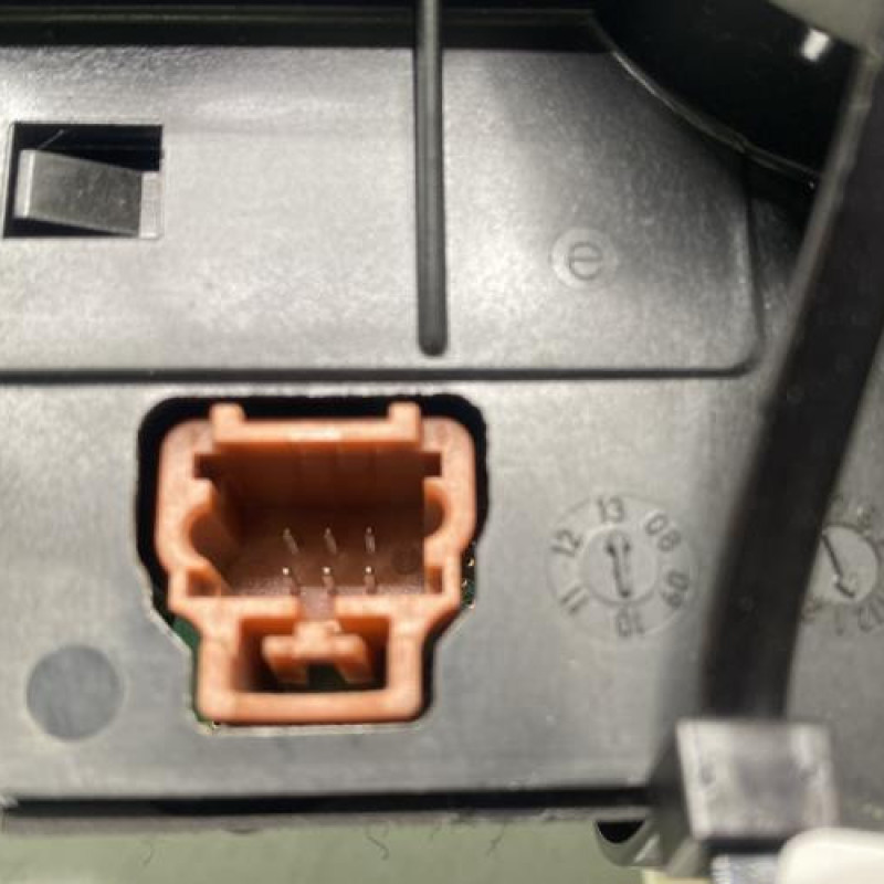 Com (Bloc Contacteur Tournant+Commodo Essuie Glace+Commodo Phare) PEUGEOT PARTNER 2 Photo n°6