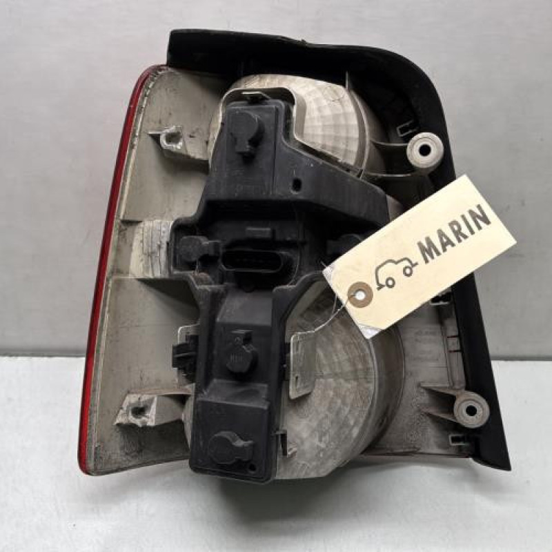 Feu arriere principal droit (feux) VOLKSWAGEN TOURAN 1 Photo n°2