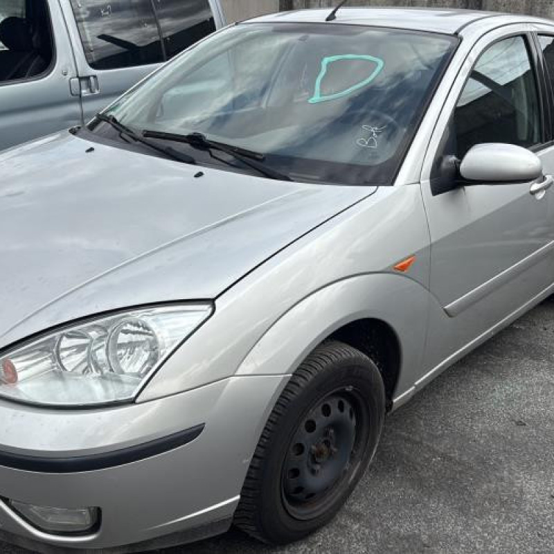 Feu arriere principal gauche (feux) FORD FOCUS 1 Photo n°4