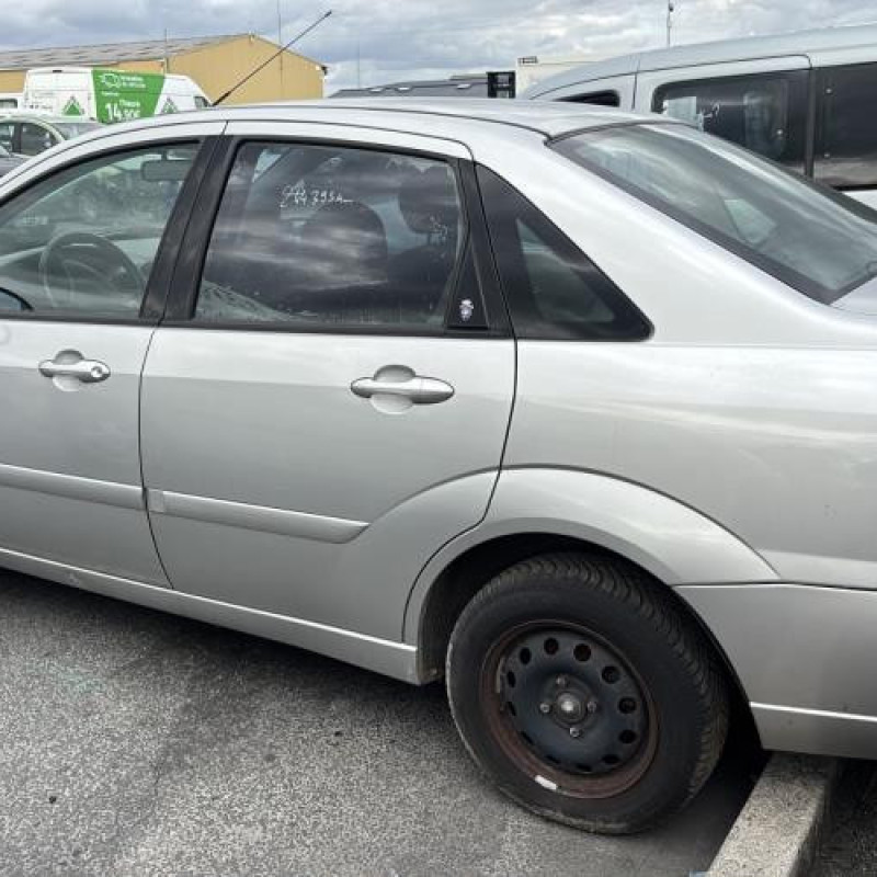 Feu arriere principal gauche (feux) FORD FOCUS 1 Photo n°9