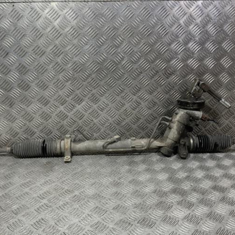 Cremaillere assistee VOLKSWAGEN POLO 4 Photo n°1