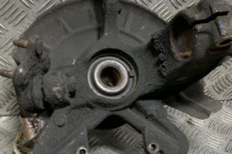 Pivot de moyeu avant gauche VOLKSWAGEN POLO 4