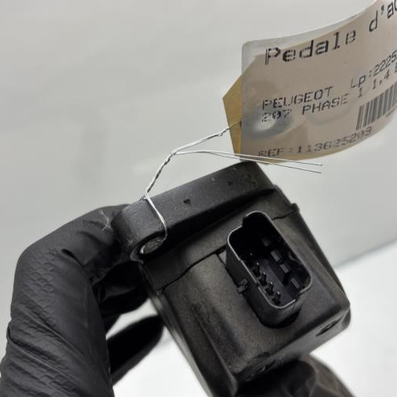Pedale d'accelerateur PEUGEOT 207 Photo n°4