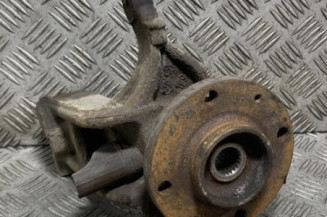 Pivot de moyeu avant gauche PEUGEOT 208 1 Photo n°1