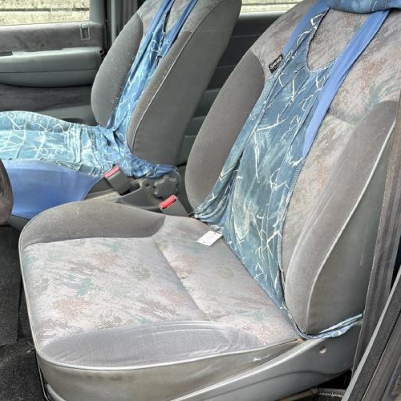 Retroviseur droit PEUGEOT 806 Photo n°16