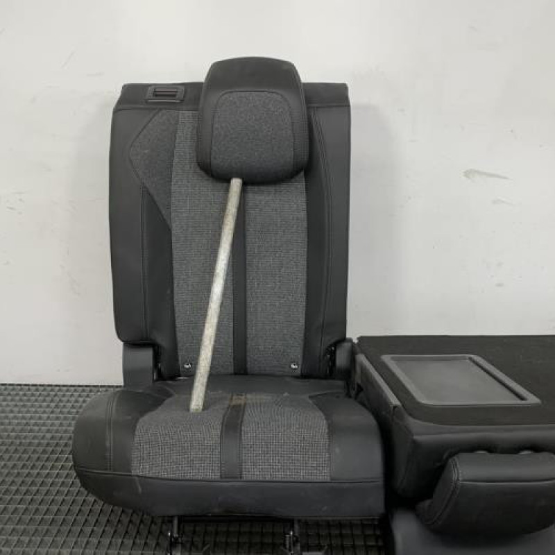 Siege arriere gauche PEUGEOT 3008 2 Photo n°4