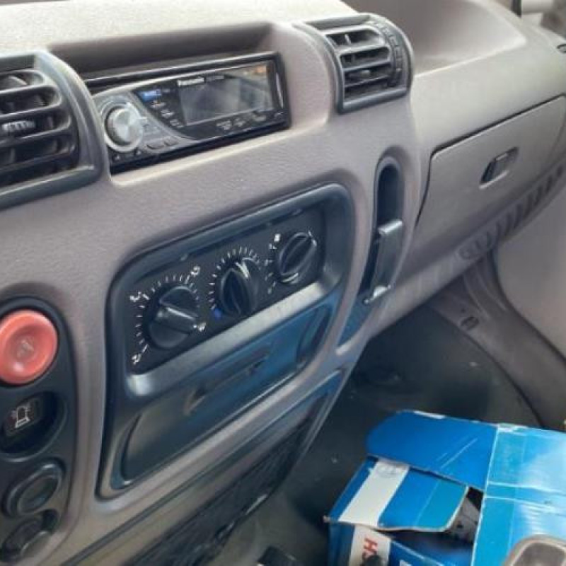 Siege avant droit (banquette double) RENAULT MASTER 2 Photo n°5