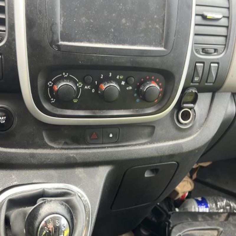 Siege avant droit (banquette double) RENAULT TRAFIC 3 Photo n°14