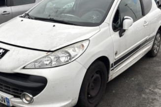 Pare choc avant PEUGEOT 207