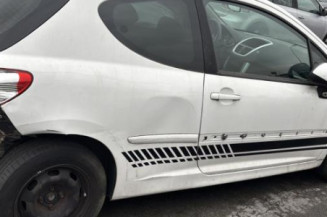 Pare choc avant PEUGEOT 207