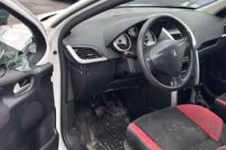 Pare choc avant PEUGEOT 207