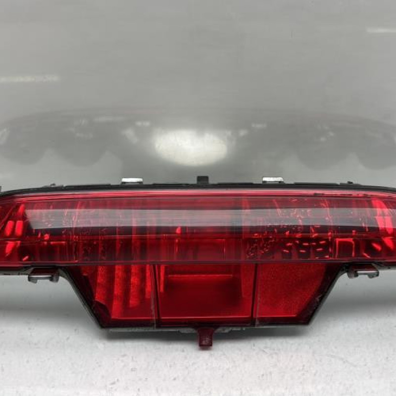 Anti brouillard arriere PEUGEOT 208 1 Photo n°1