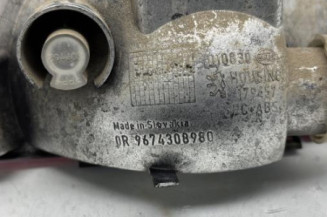 Anti brouillard arriere PEUGEOT 208 1