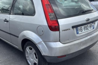 Pare choc avant FORD FIESTA 5