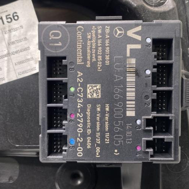 Leve vitre electrique avant gauche MERCEDES CLASSE A 176 Photo n°3