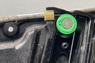 Leve vitre electrique avant gauche MERCEDES CLASSE A 176