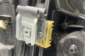 Leve vitre electrique avant gauche MERCEDES CLASSE A 176