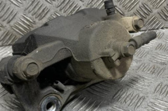 Etrier avant droit (freinage) KIA CEE-D 2