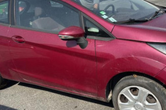 Pare choc arriere FORD FIESTA 6