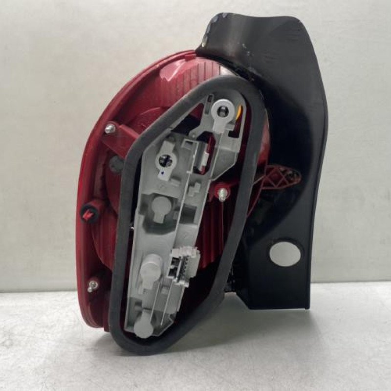 Feu arriere principal droit (feux) RENAULT MODUS Photo n°2