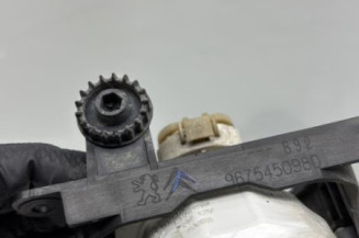 Anti brouillard droit (feux) PEUGEOT 208 1