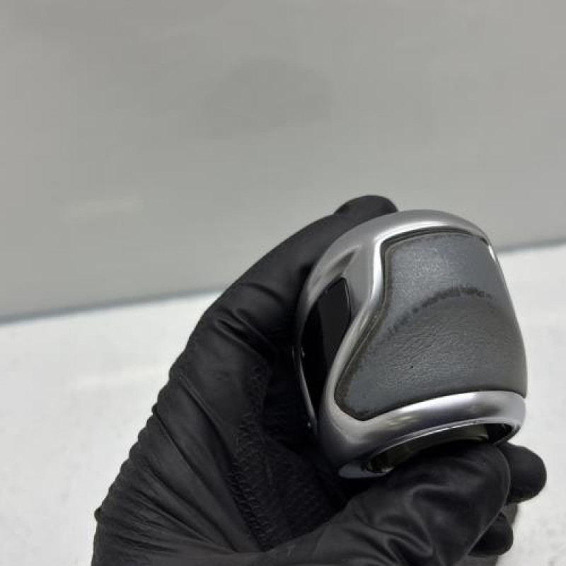 Pommeau de vitesses PEUGEOT 208 1 Photo n°3