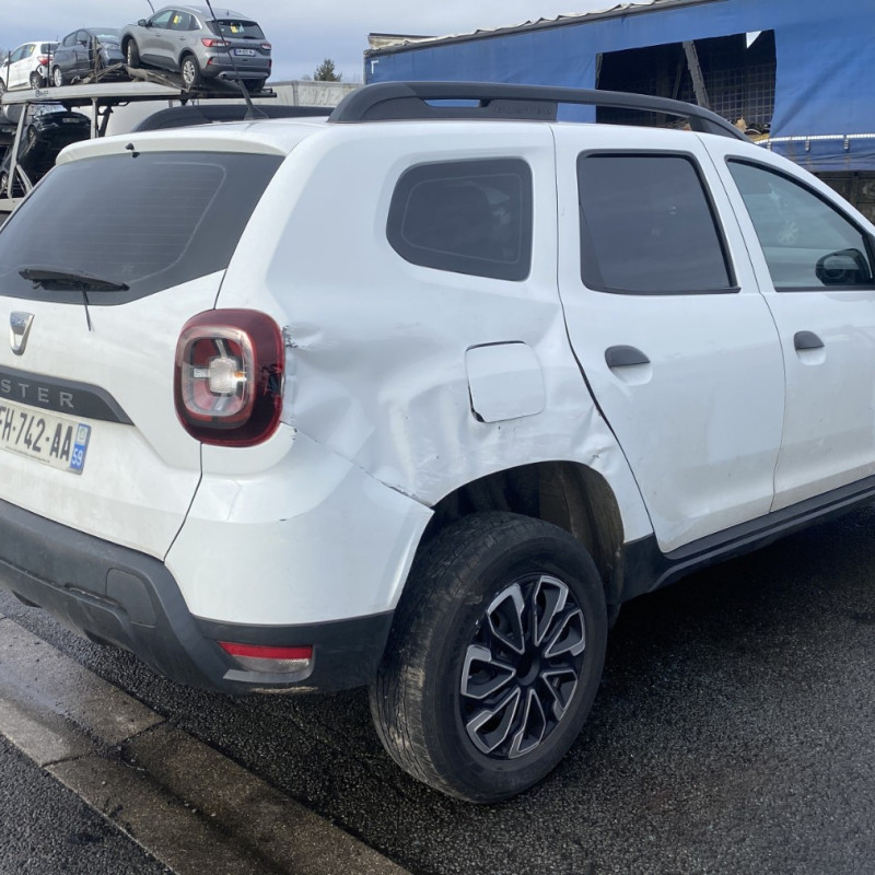 DACIA DUSTER 2 PHASE 1 1.5 BLUE DCI - 8V TURBO Photo n°3