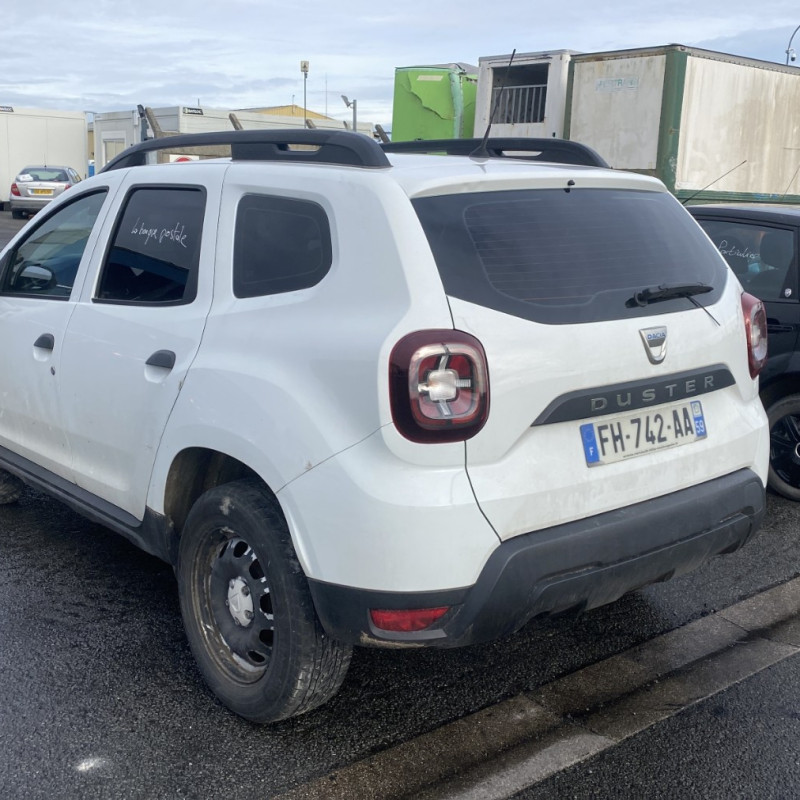 DACIA DUSTER 2 PHASE 1 1.5 BLUE DCI - 8V TURBO Photo n°4