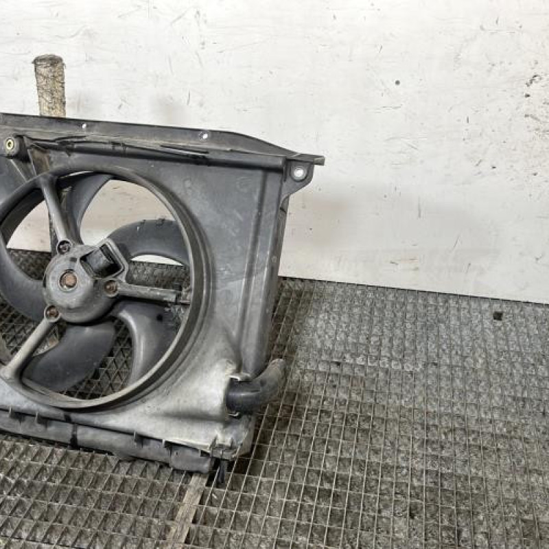 Moto ventilateur radiateur PEUGEOT 206 Photo n°3