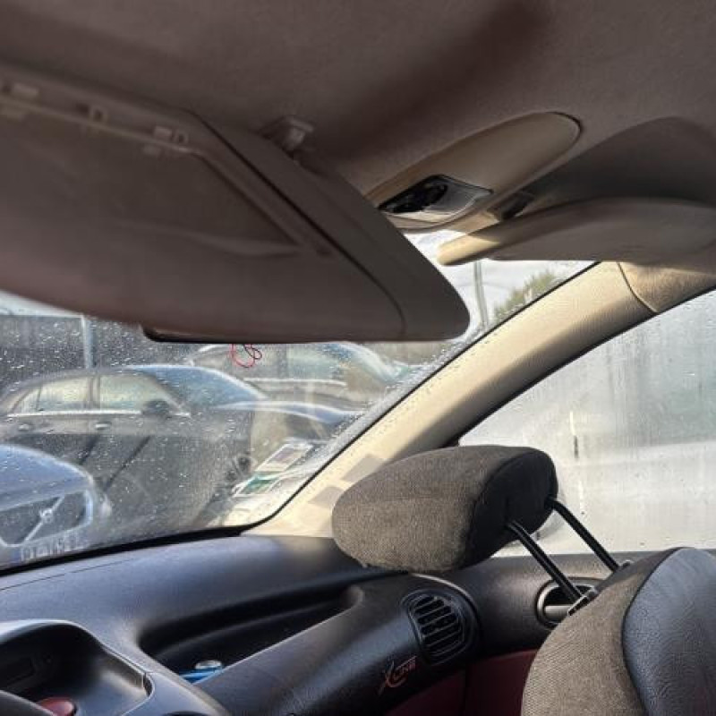 Aile avant gauche PEUGEOT 206 Photo n°19