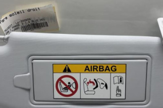 Pare soleil droit PEUGEOT 208 1 Photo n°1