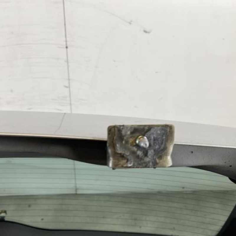 Malle/Hayon arriere CITROEN C3 1 Photo n°7