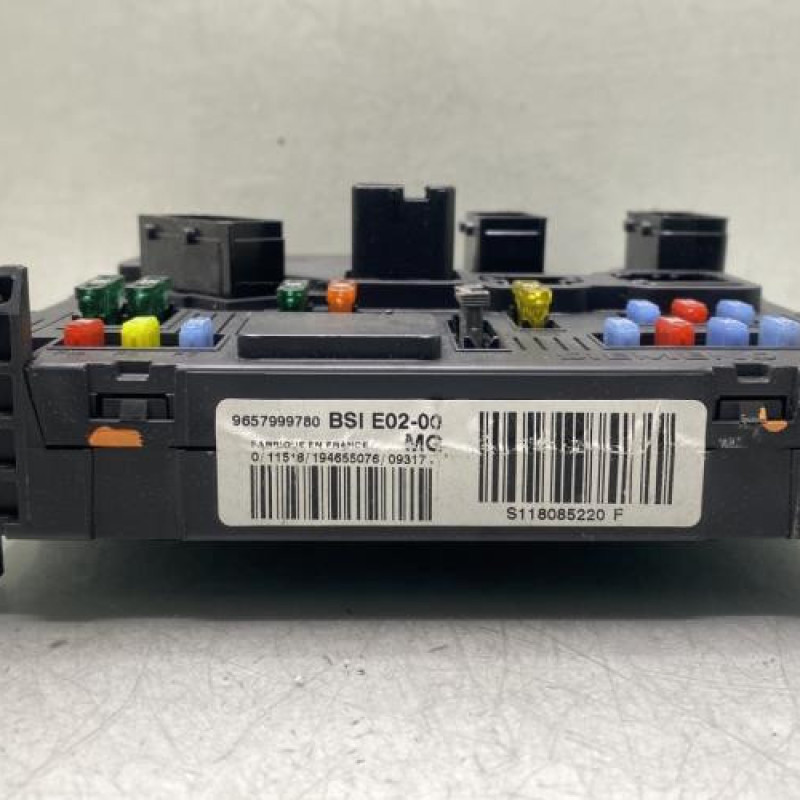 Boitier BSI PEUGEOT 206+ Photo n°4