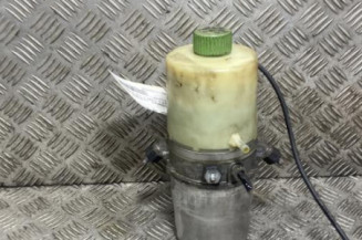 Pompe de direction VOLKSWAGEN POLO 5