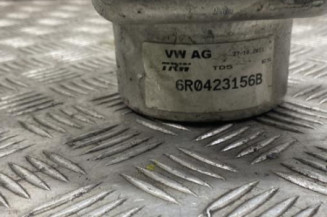 Pompe de direction VOLKSWAGEN POLO 5