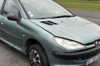 Pare choc arriere PEUGEOT 206