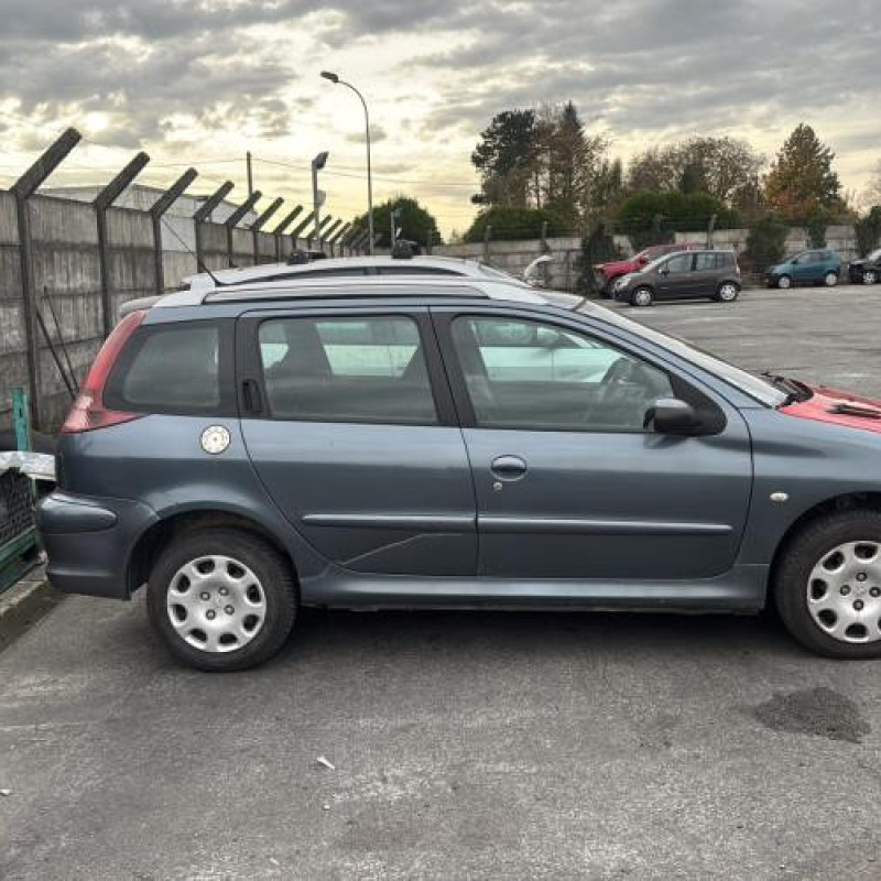 Plage arriere PEUGEOT 206 Photo n°14