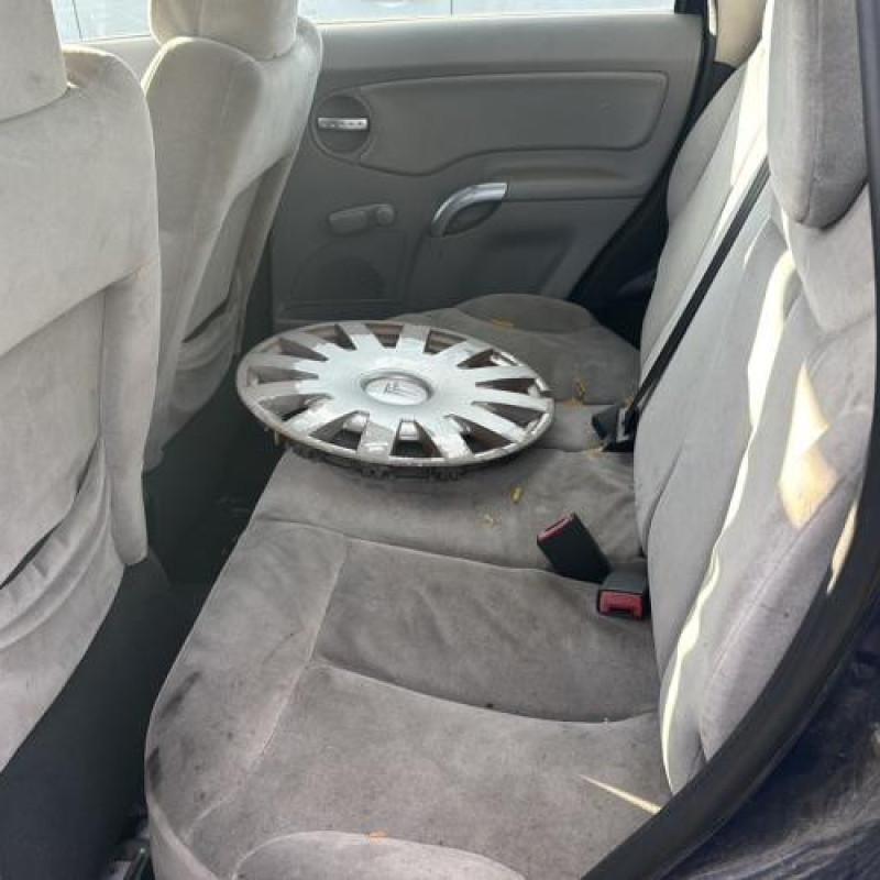 Capot CITROEN C3 1 Photo n°20