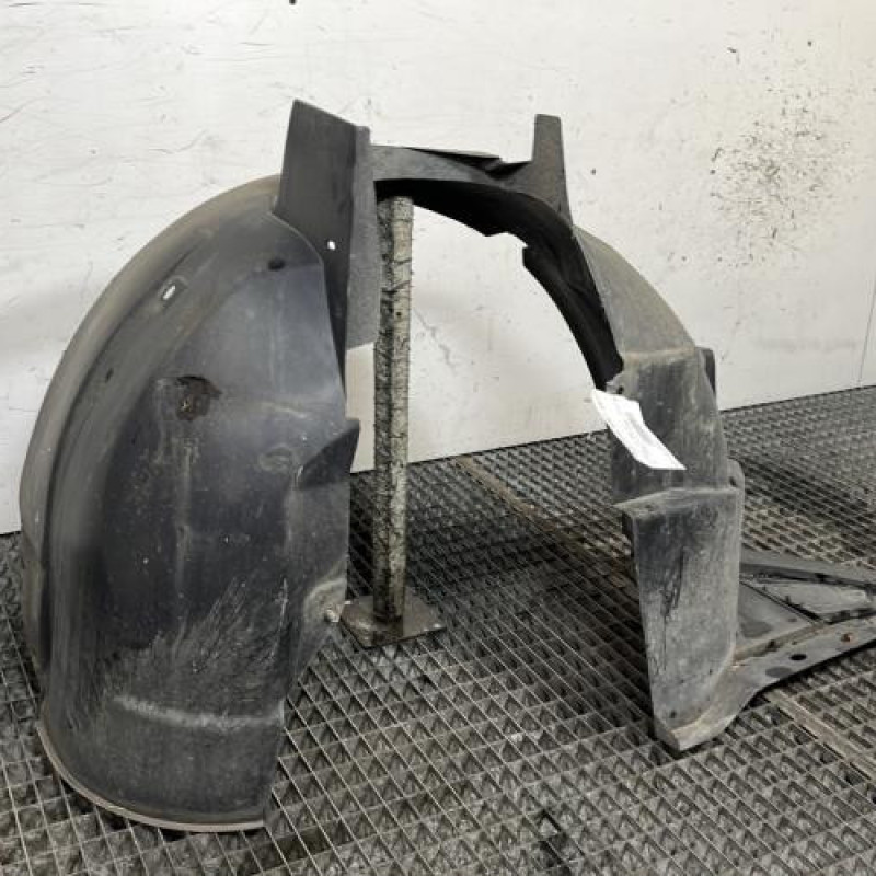 Pare boue avant gauche CITROEN C3 1 Photo n°2