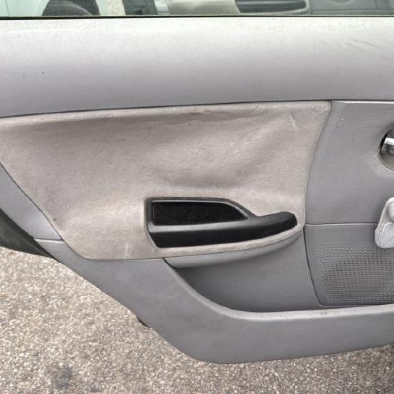 Pare boue avant gauche CITROEN C3 1 Photo n°18