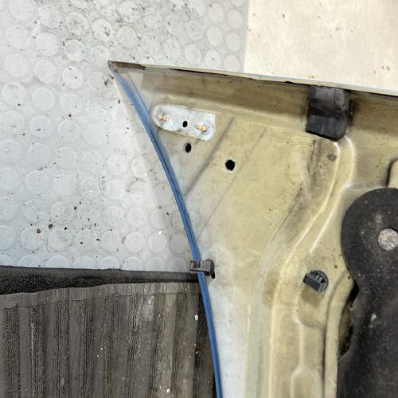 Capot CITROEN C3 1 Photo n°8