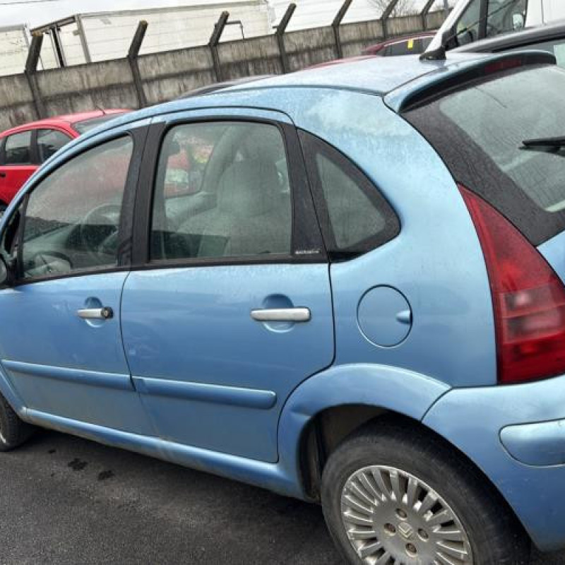 Pare choc arriere CITROEN C3 1 Photo n°13