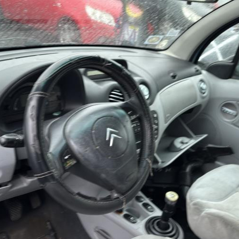 Pare choc arriere CITROEN C3 1 Photo n°19