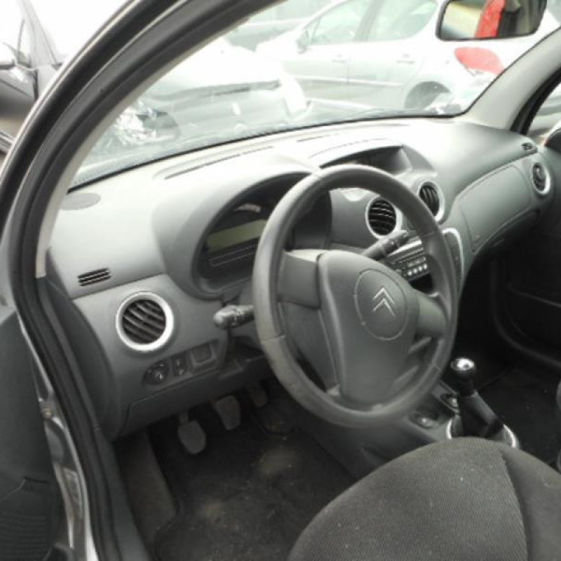 Pare boue avant gauche CITROEN C3 1 Photo n°9