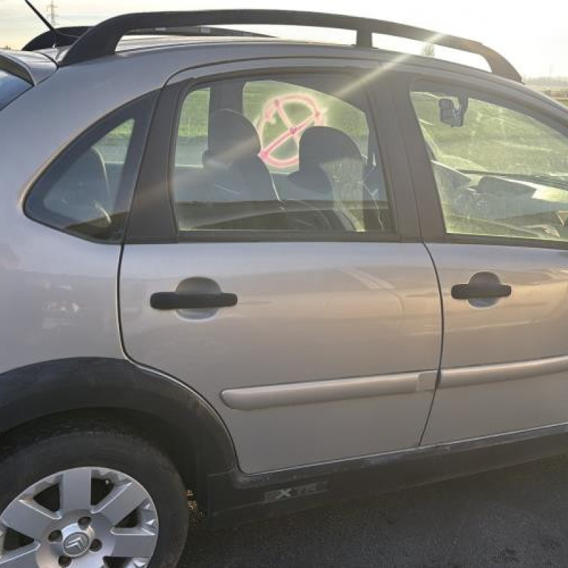 Aile avant gauche CITROEN C3 1 Photo n°11