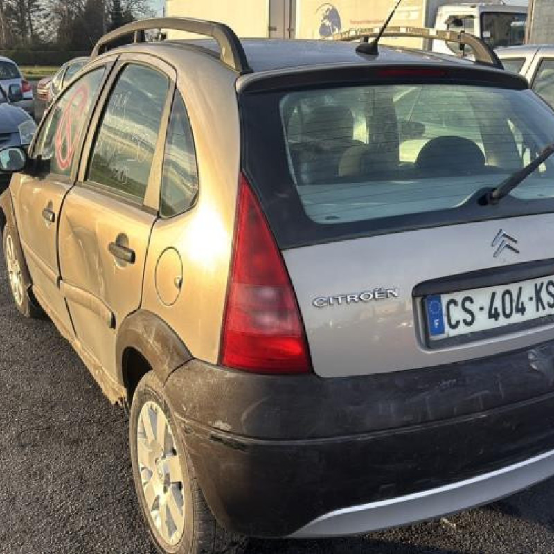 Pare choc arriere CITROEN C3 1 Photo n°10