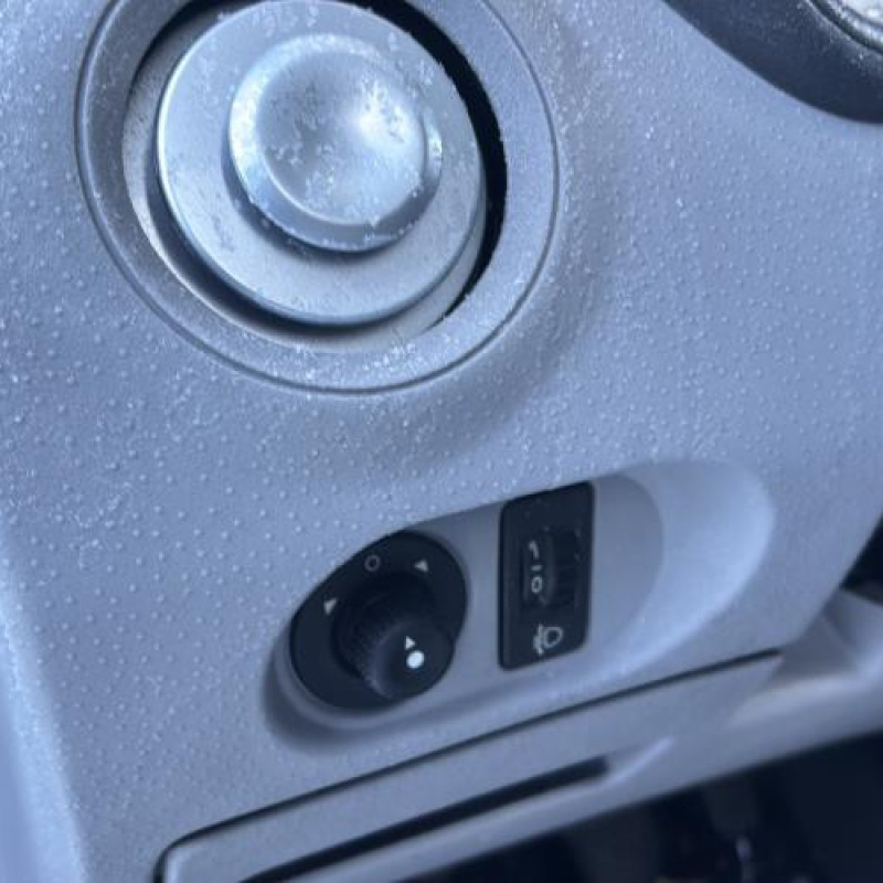 Aile avant droit CITROEN C3 1 Photo n°19