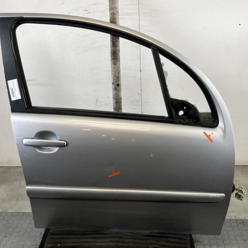Porte avant droit CITROEN C3 1 Photo n°1