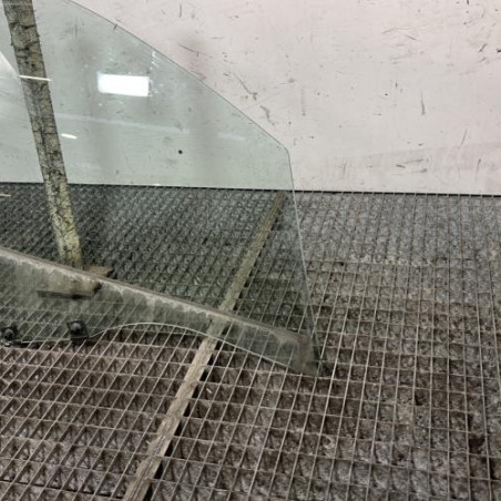 Vitre avant droit RENAULT CLIO 5